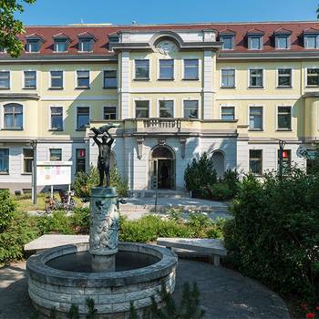 leuna gesundheitszentrum 01 egbert schmidt