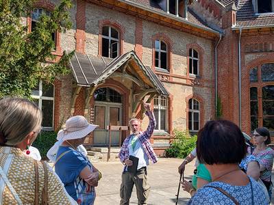 Gruppenführung 3 WEB   Lucie Bader