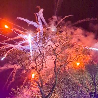 Feuerwerk WEB   lb